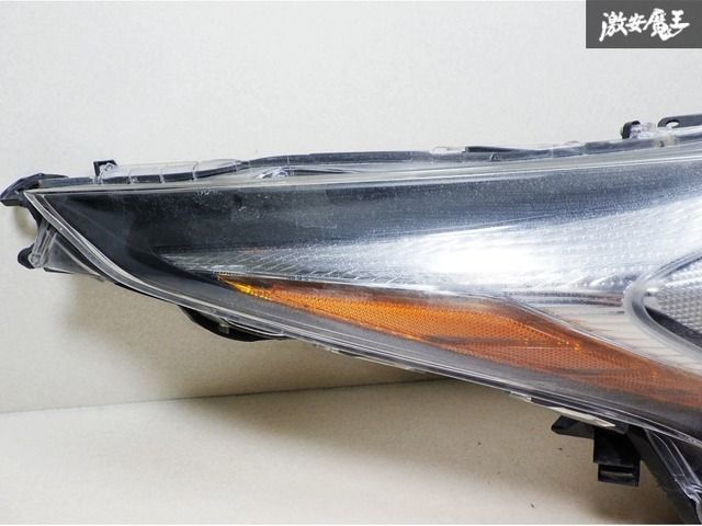 トヨタ　プリウス　ZVW50.51　右ヘッドライト　ヘッドランプ プリウス50 ZVW50 ヘッドライト右側