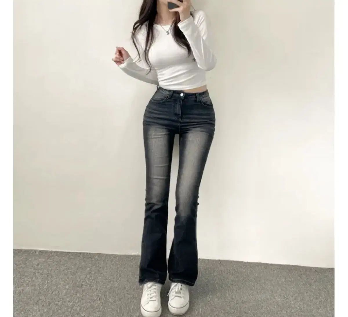 ムンク、『イェロイ島のグリムスローにある家の前で』、希少な画集より