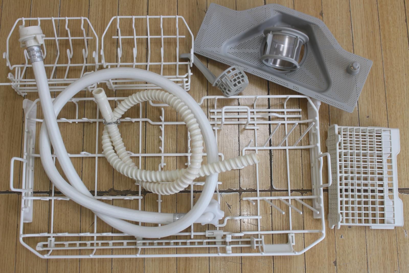 パナソニック スリム食器洗い乾燥機 NP TSK 1 21年製 4人分 食器洗い乾燥機 食洗機 生活家電