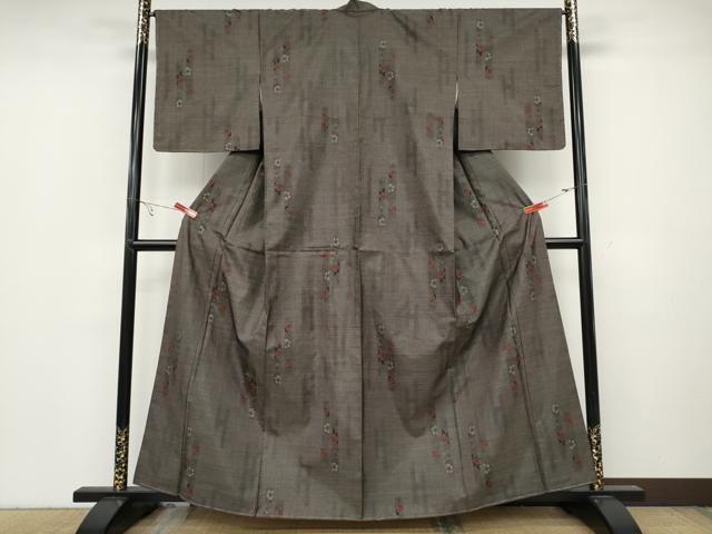 平和屋着物●本場大島紬　9マルキ　エ霞花文　正絹　逸品　未使用　CABA8223ut 平和屋着物○本場大島紬 9マルキ エ霞花文 正絹 逸品 未使用