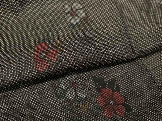 平和屋着物○本場大島紬 9マルキ エ霞花文 正絹 逸品 未使用