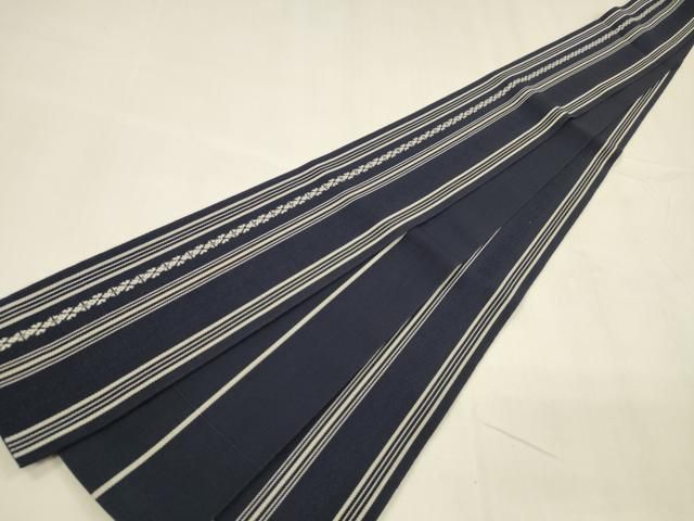 収納家具 【引取限定】細 クローゼット 白 中古 【小倉南区葛原東】