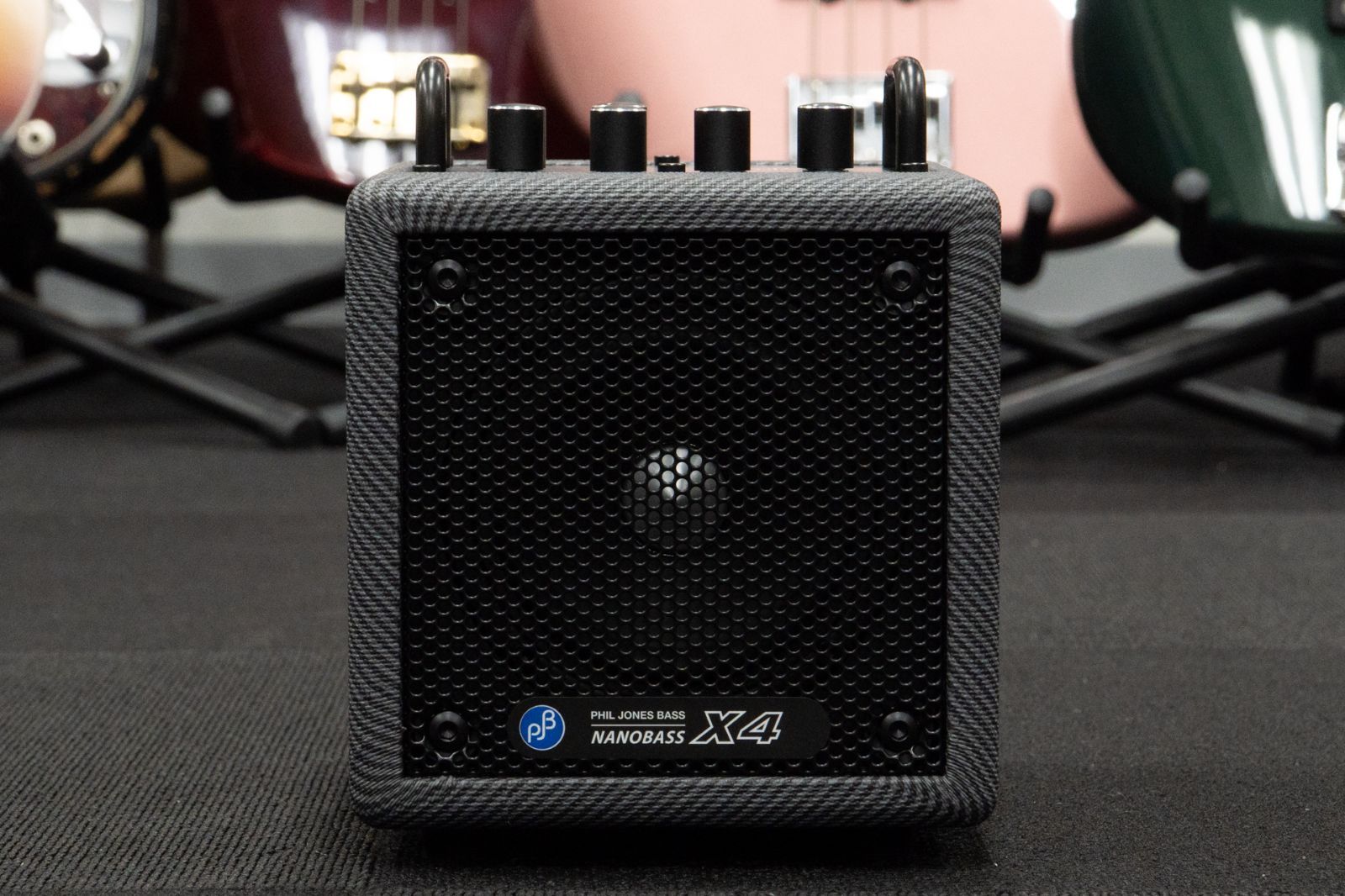 PHIL JONES BASS X 4 Black Tweed GIB横浜