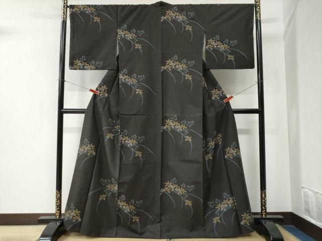 平和屋着物○本場大島紬 9マルキ 地空き 草花文 正絹 逸品 未使用