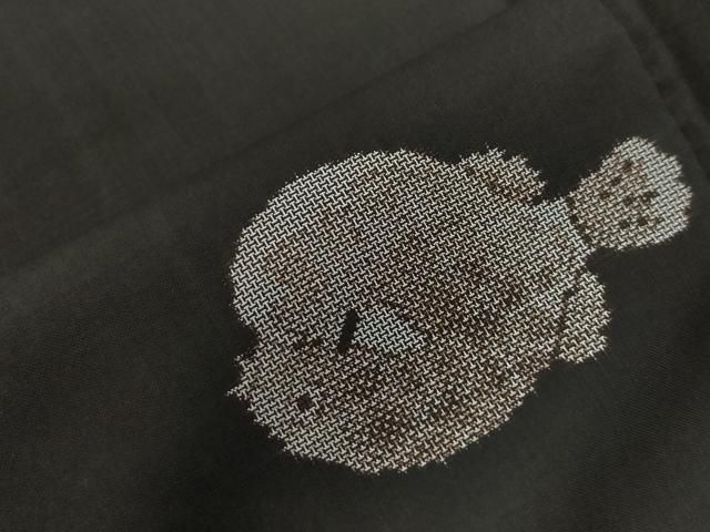 平和屋着物○本場大島紬 9マルキ 地空き 魚 フグ 正絹 逸品 CABA6277yc