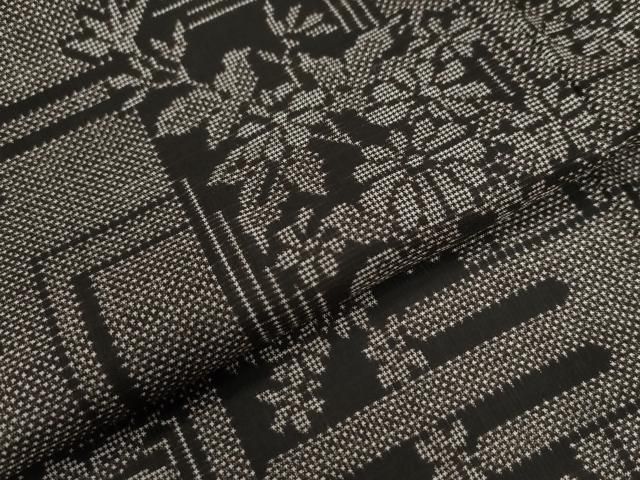 エ霞短冊重ね草花文