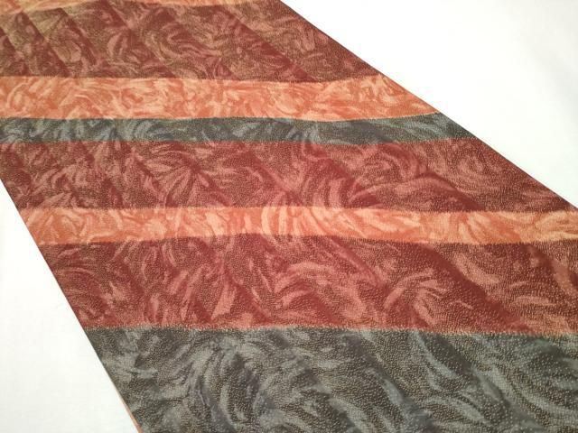 平和屋着物○両面 全通柄袋帯 本場染大島紬地 墨流し紗線文 金通し地