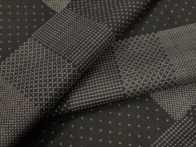 平和屋着物●本場大島紬 9マルキ 吉祥文 正絹 CABA6295yc