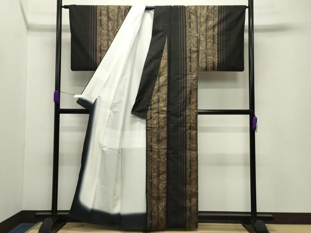 平和屋着物○上質な紬 更紗花唐草文 黒地 金彩 正絹 逸品 CABA9665gh