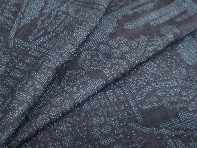 平和屋着物●本場結城紬 重要無形文化財 100亀甲 吉祥貝桶草花文 正絹 ud