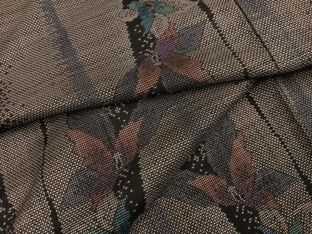 平和屋着物●本場大島紬 カタス7マルキ 舞花文 正絹 ph