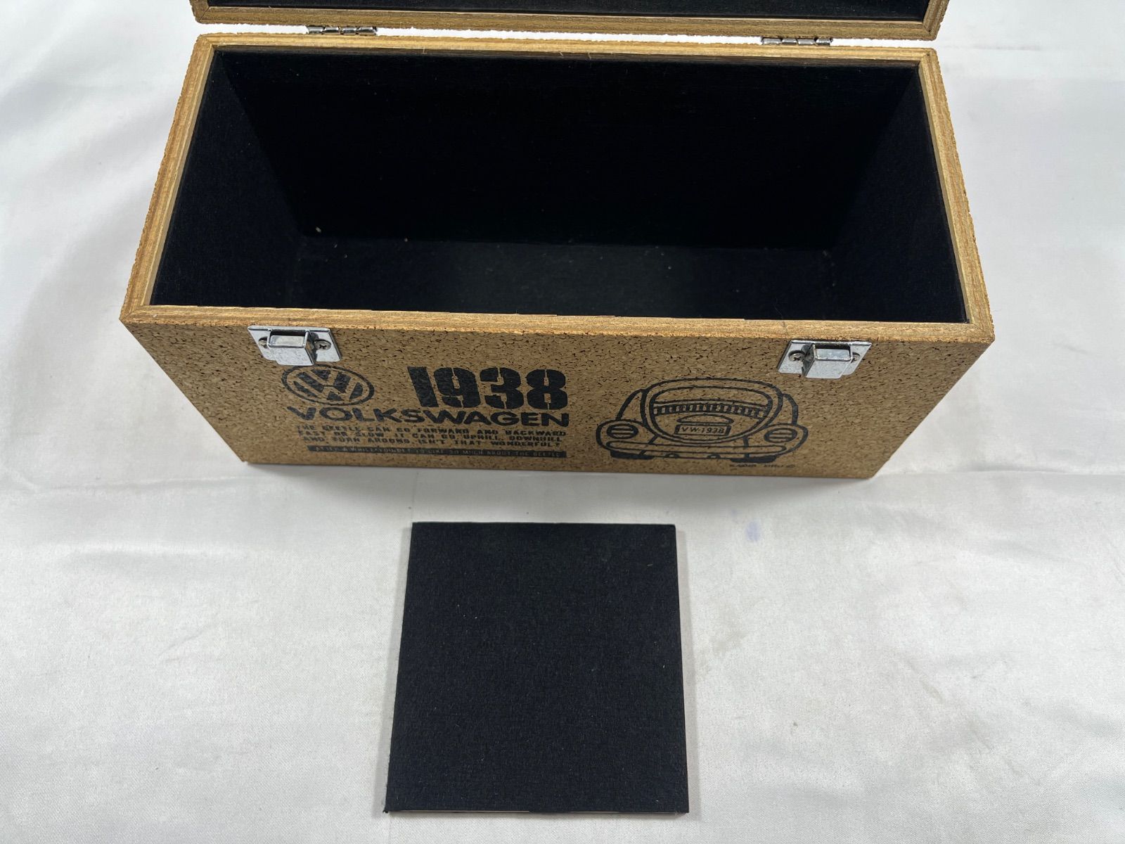 VOLKSWAGEN フォルクスワーゲン 1938 ケース コルク 箱 ボックス 車