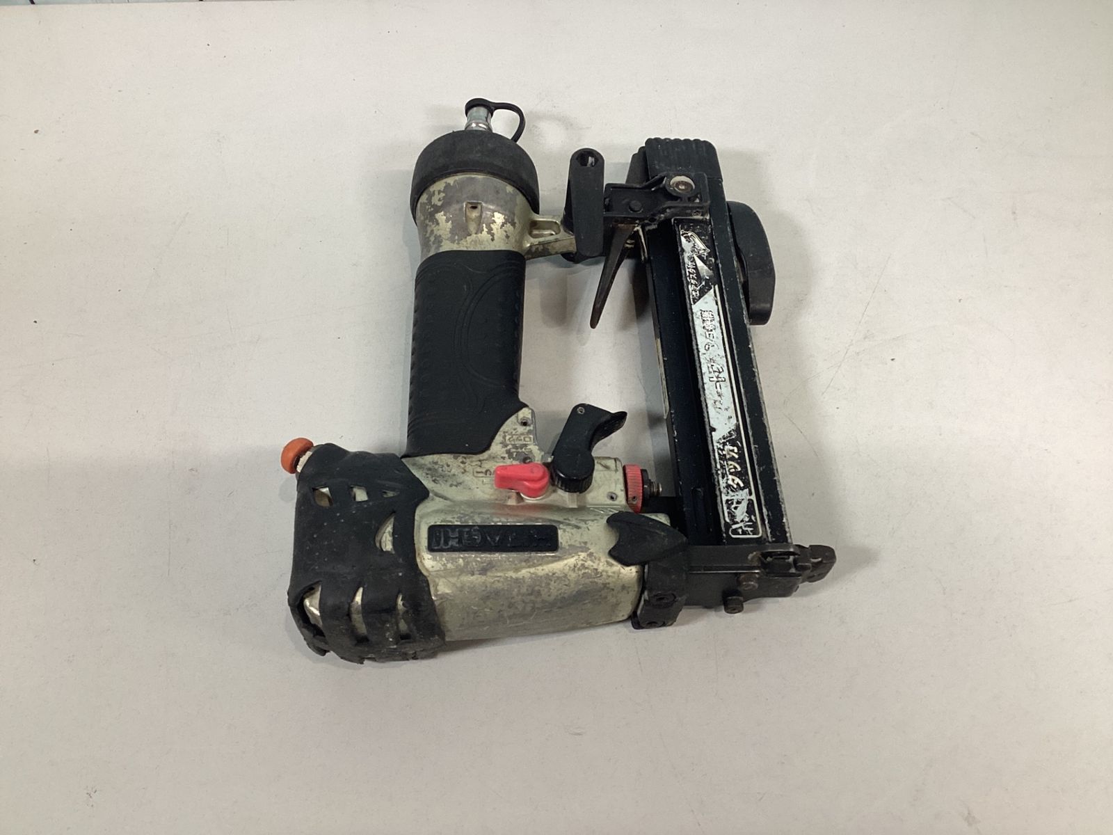 日立工機 常圧エアタッカ