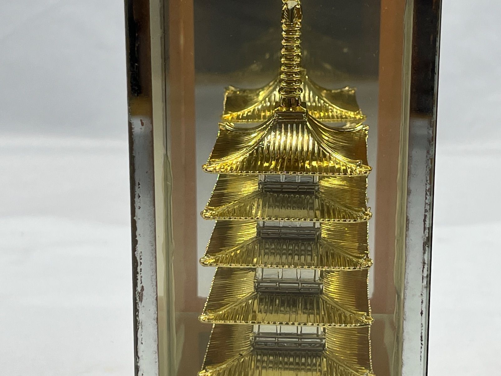 奈良 五重塔 インテリア お土産 法隆寺 お寺 寺 仏教 金色 オブジェ