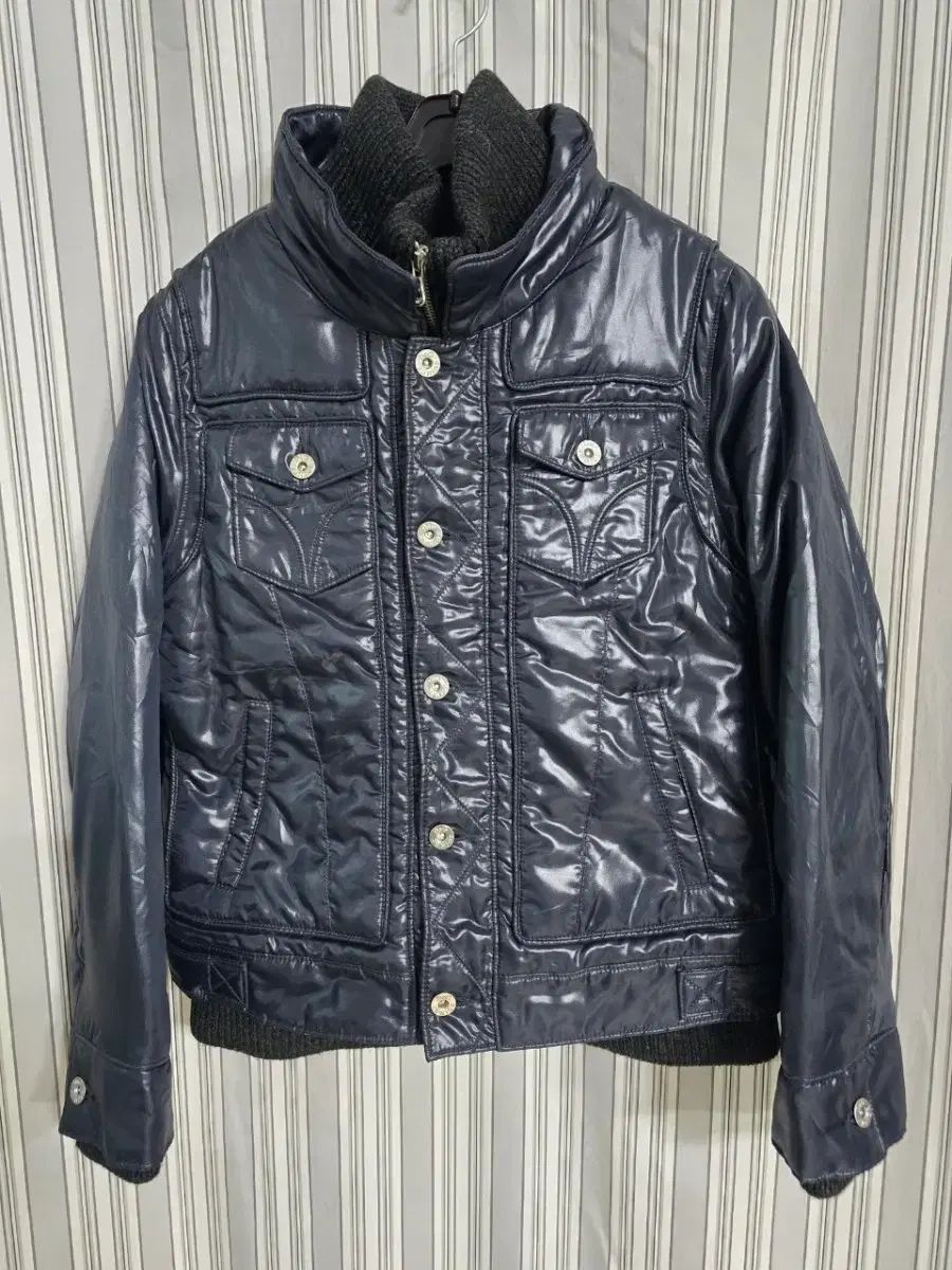 75-64-150 ドルチェ＆ガッバーナ ジュニア ダウンジャケット