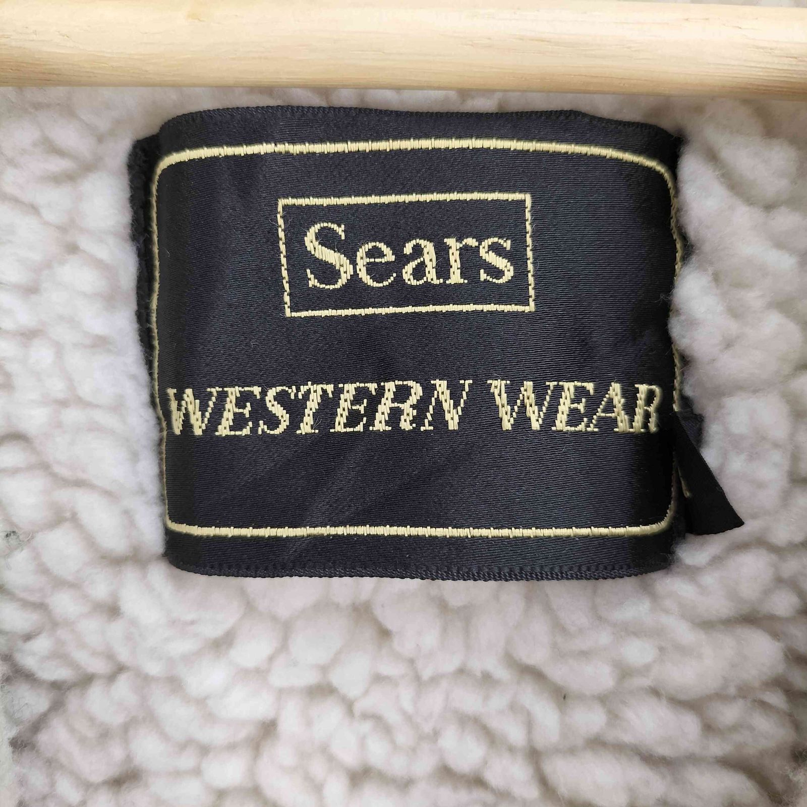 Sears(シアーズ) 70S くるみボタン 裏ボア ムートンコート メンズ import：M 【中古】【ブランド古着バズストア】 シアーズ Sears 70S くるみボタン 裏ボア ムートンコート メンズ