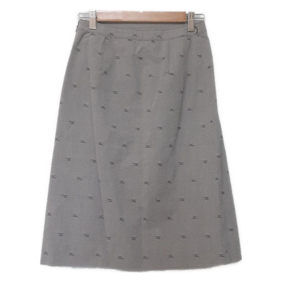 Burberry LONDON バーバリーロンドン スカート サイズ38 L レディース - 黒×白 ひざ丈 ロゴ柄