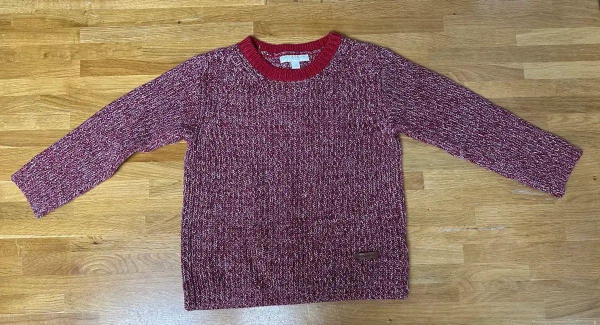 バーバリー レッド ニット セーター 5y