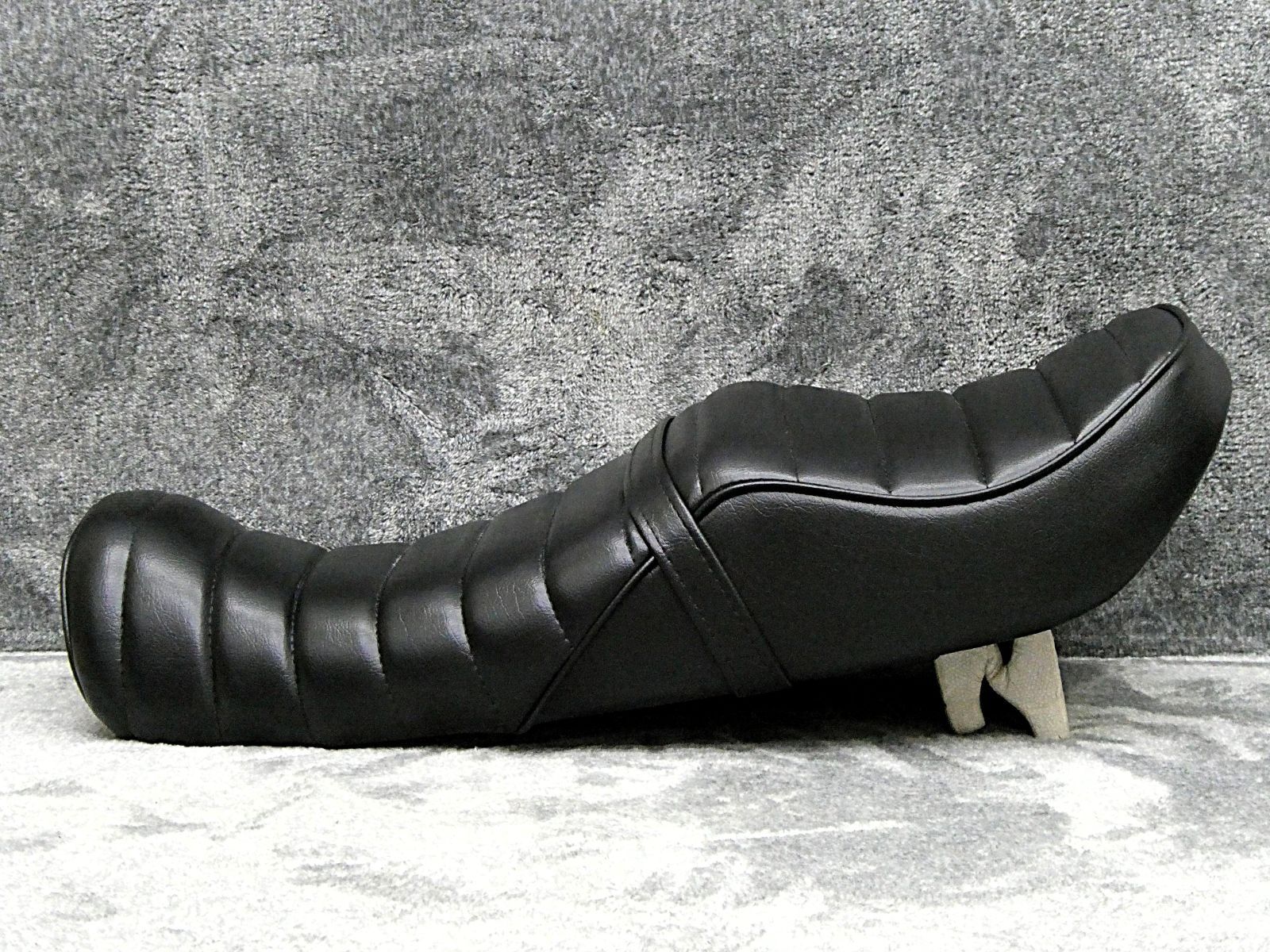 ジェイド250 黒皮 タックロールシート /完成品BLACKブラックJADE黒 
