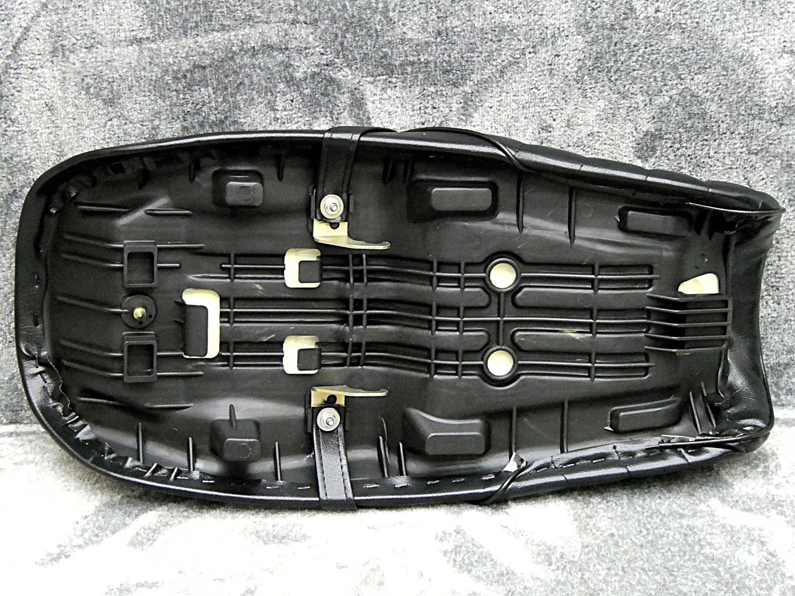 ジェイド250 黒皮 タックロールシート /完成品BLACKブラックJADE黒