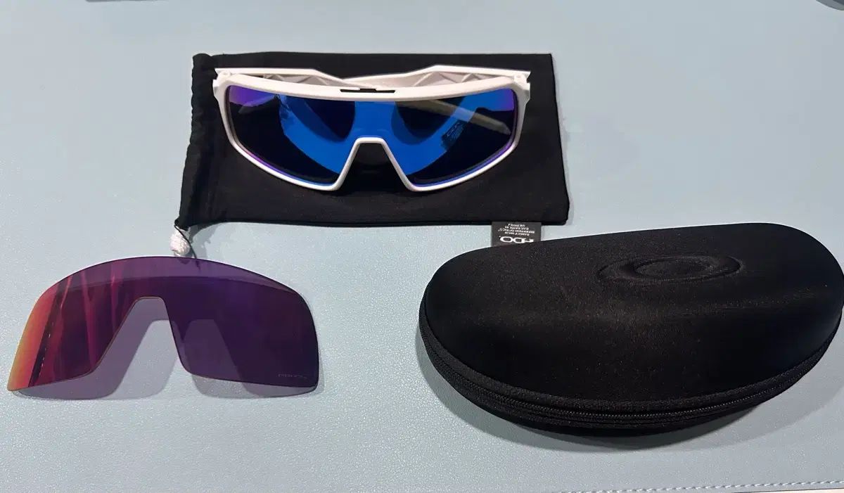 オークリー スーツ ゴーグル サングラス