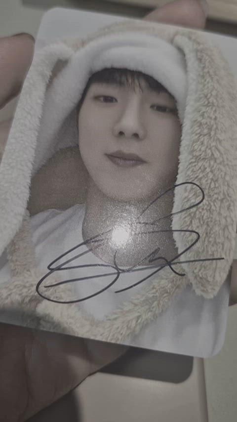 MONSTA X(モンスタエックス・モネク) ショヌ(SHOWNU) サイン フォト