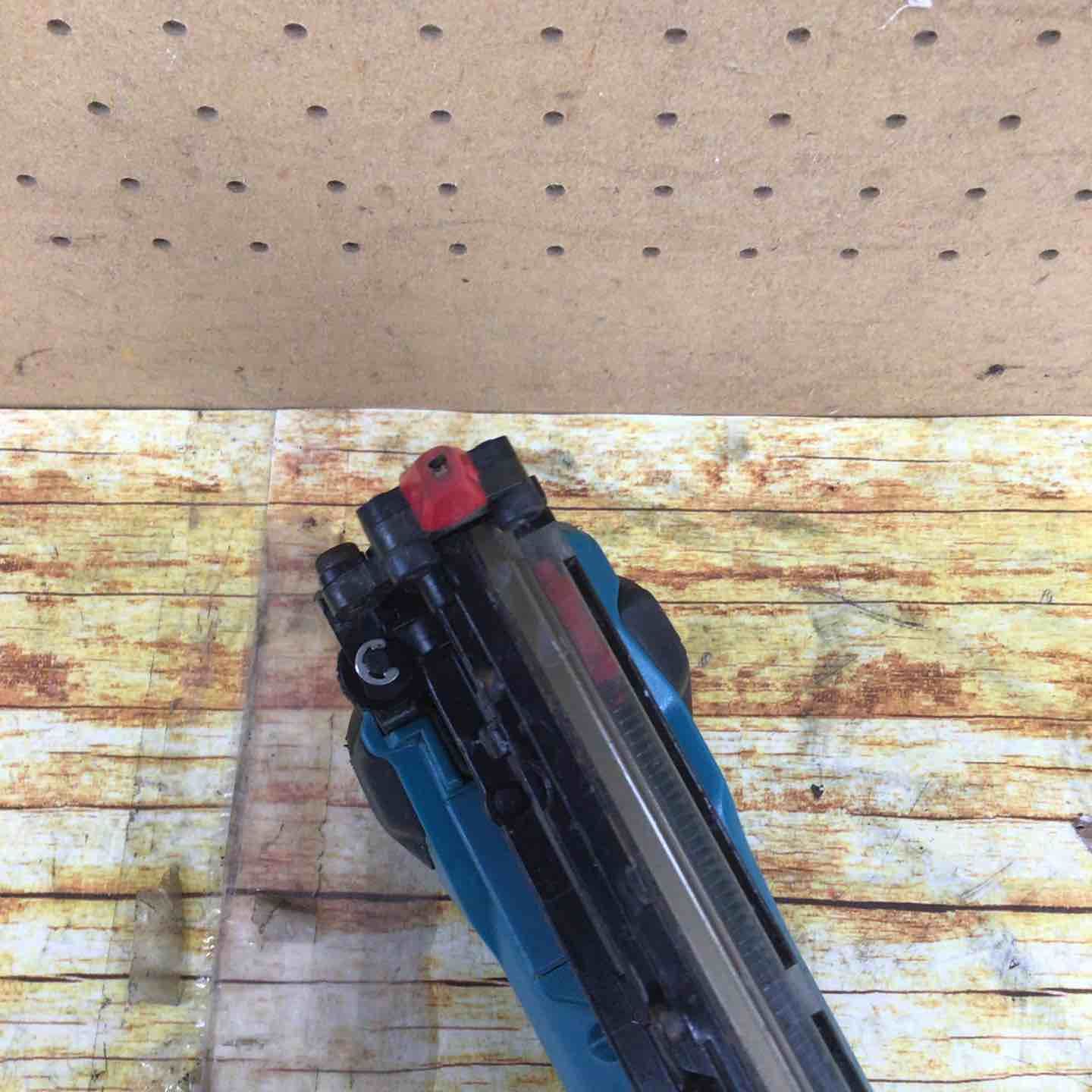 コードレスピンネイラ