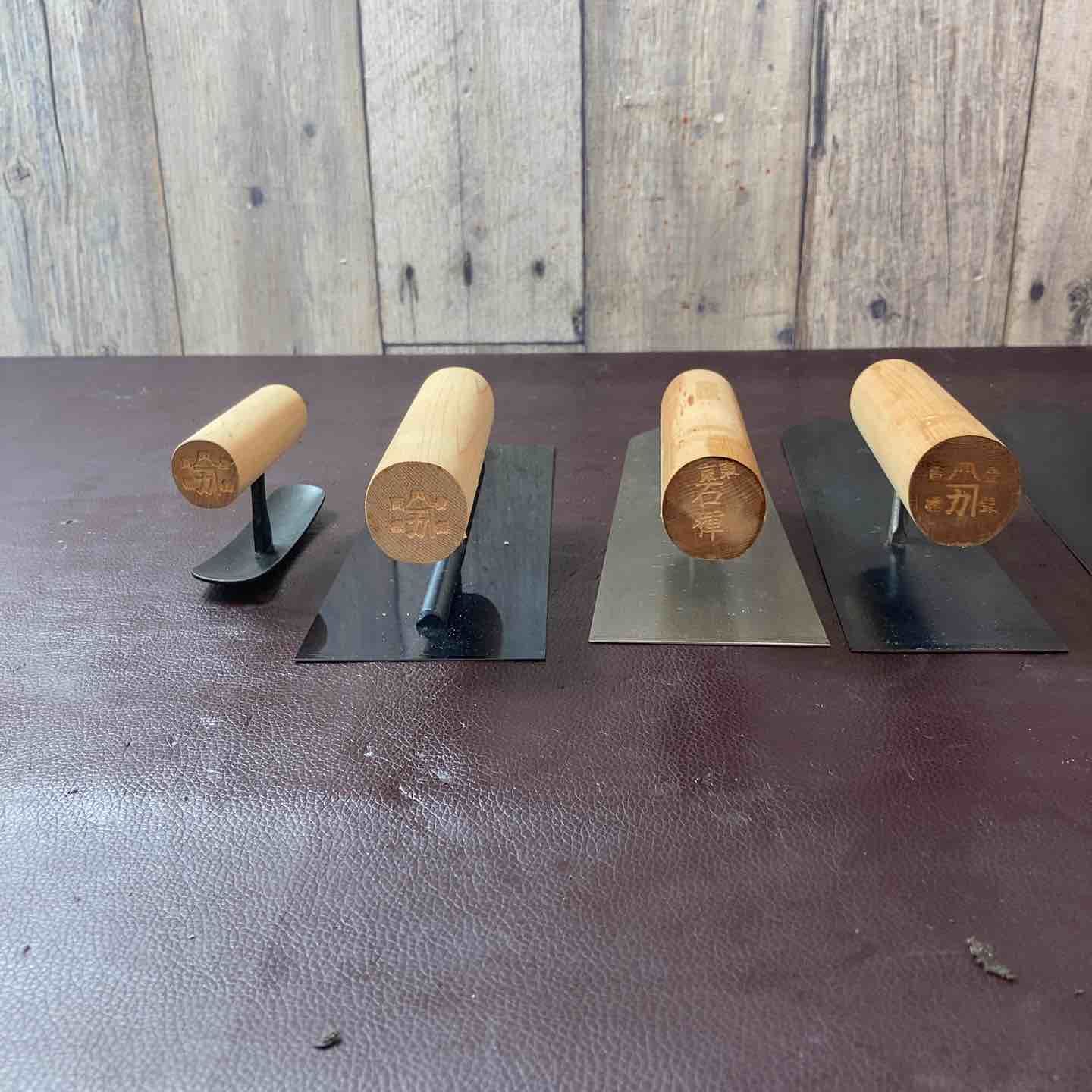  東京西勘 油焼左官ゴテ 東京石輝 セット こて 鏝 その他 ハンマー てこ 打刻