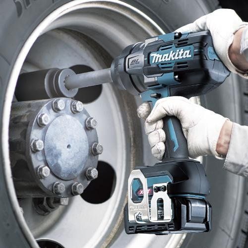 マキタ makita 40 Vmax 充電式インパクトレンチ 本体のみ TW 011 GZ 大型 自動車 トラック 運送業 タイヤ ホイール 脱着 パワフルにこなす