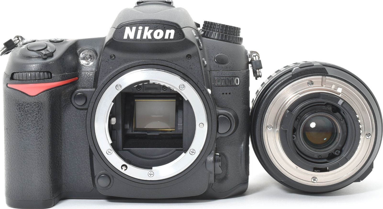 L11[7157A]16 ニコン Nikon D7000 ボディ 18-200mm レンズセット