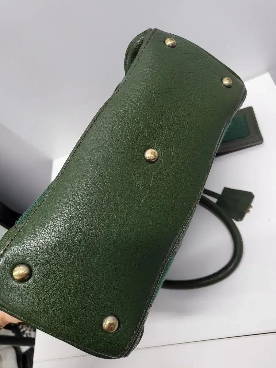 MCMスクエアトートバッグ