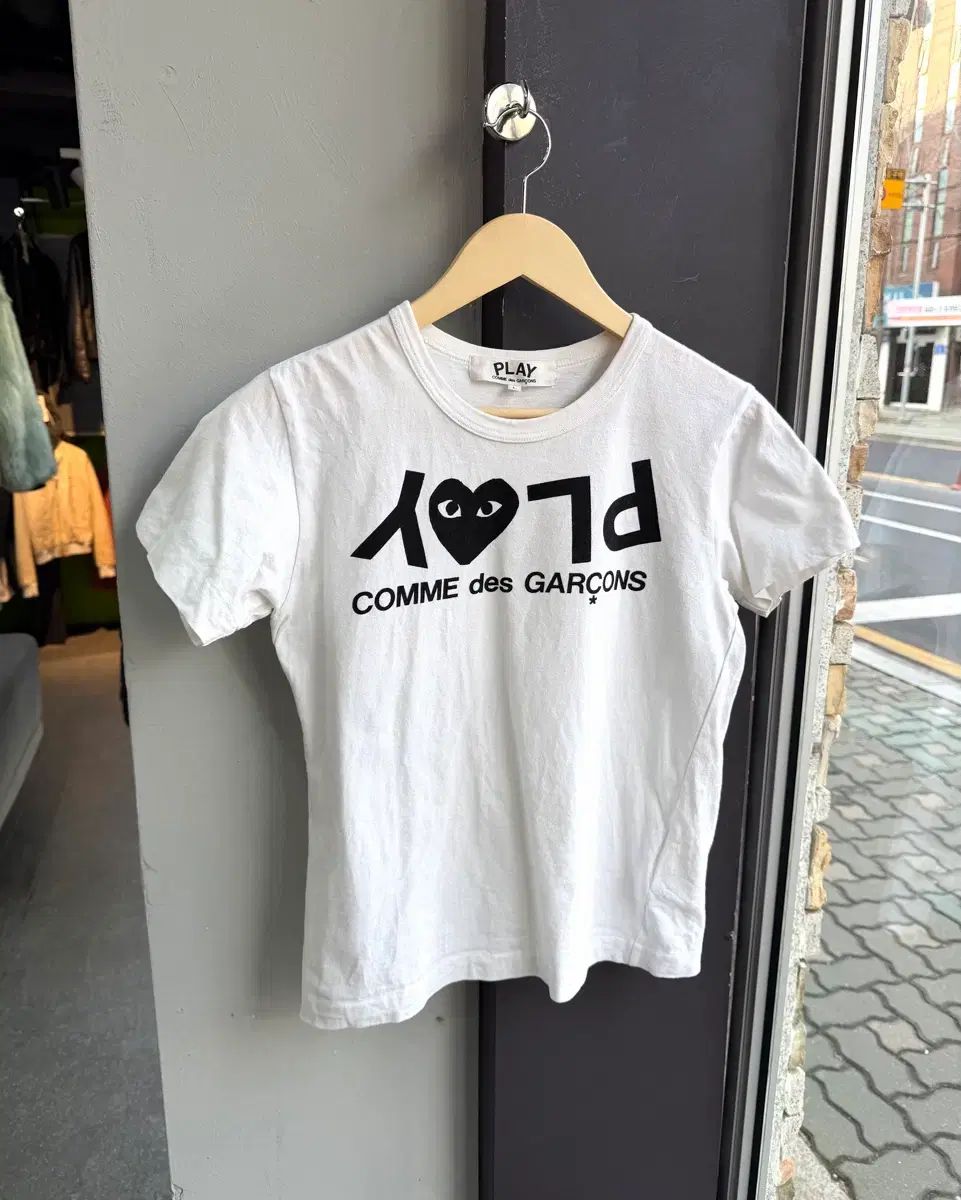 L コム デ ギャルソン リバース ロゴ ラウンド 半袖