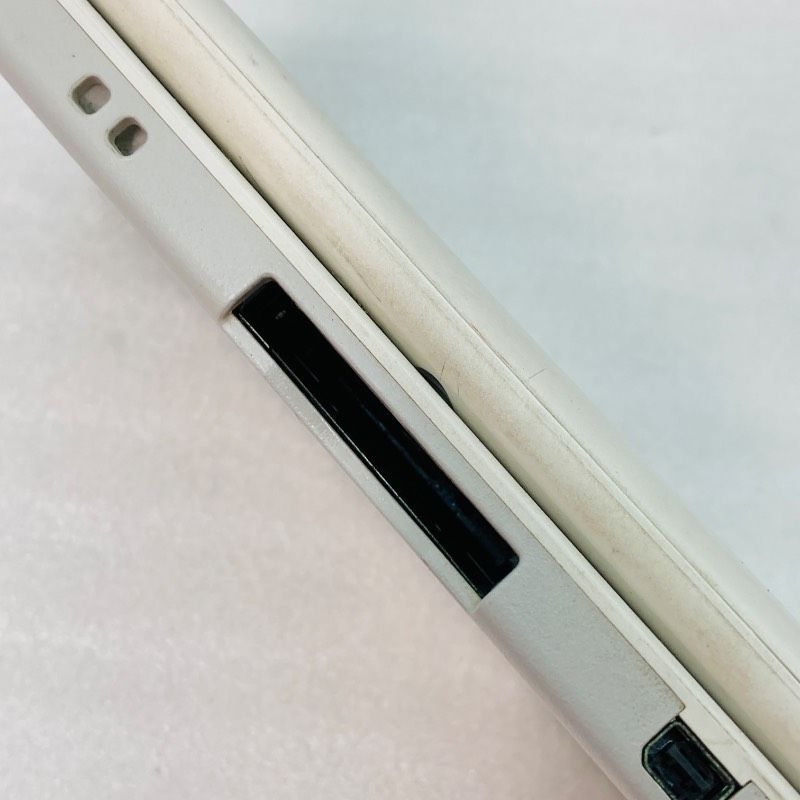 ナチュラルホワイト