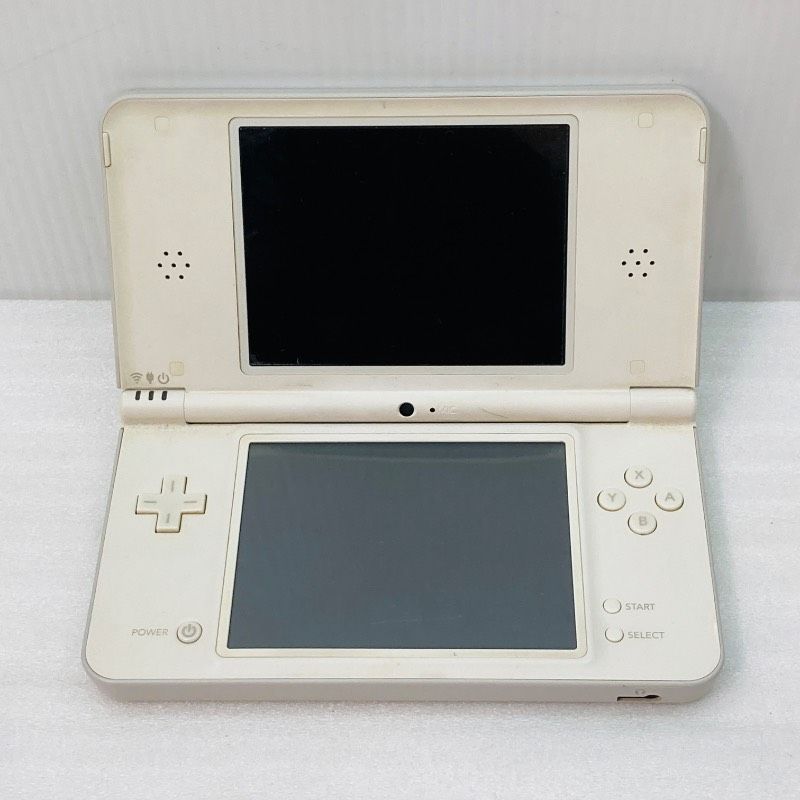 ニンテンドー DSi 本体 ナチュラルホワイト UTL-001 DSハード 白色 BR 19