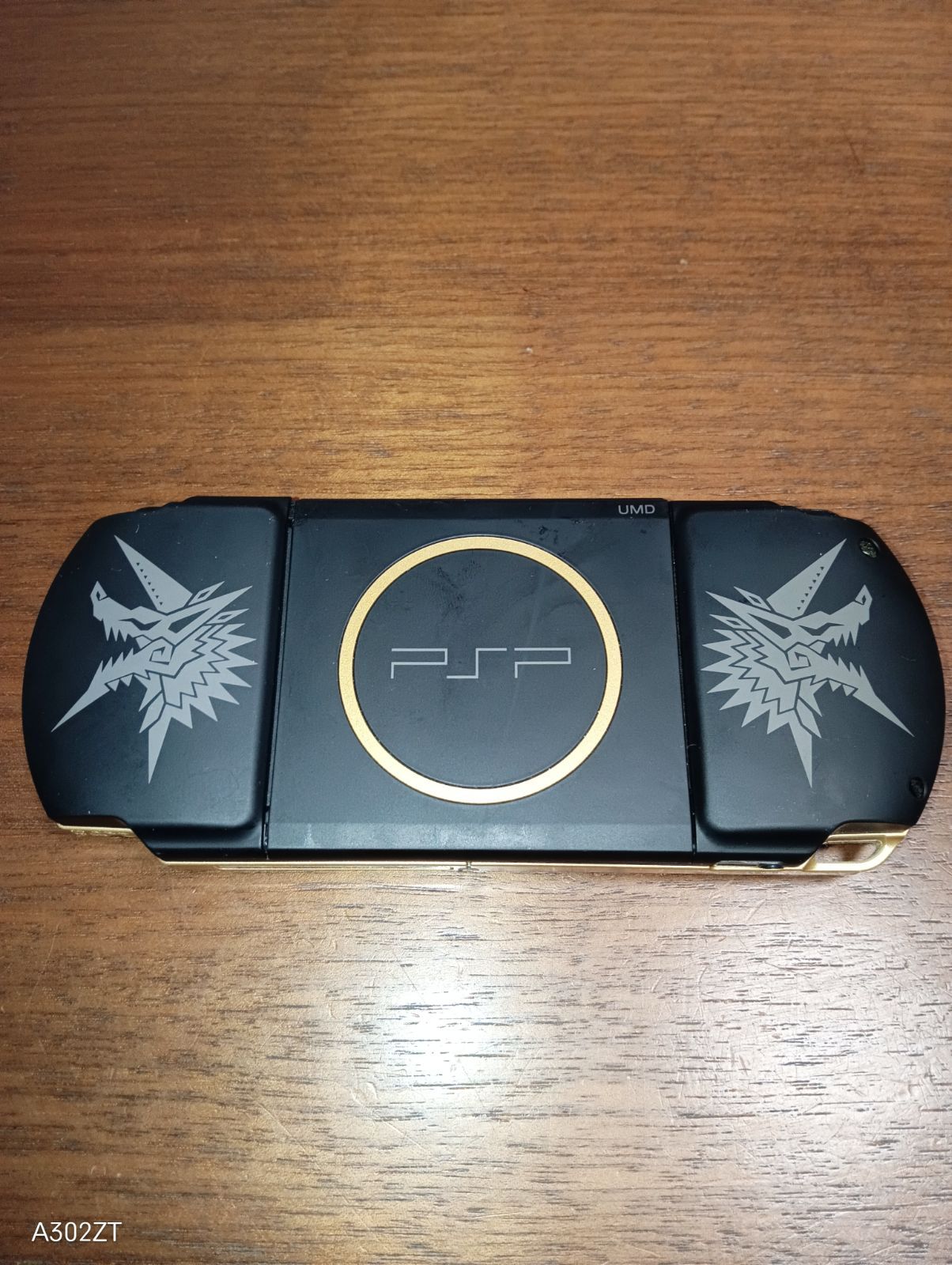  PSP 3000本体のみ モンハンモデル 本体(PSP) プレイステーションポータブル(PSP)