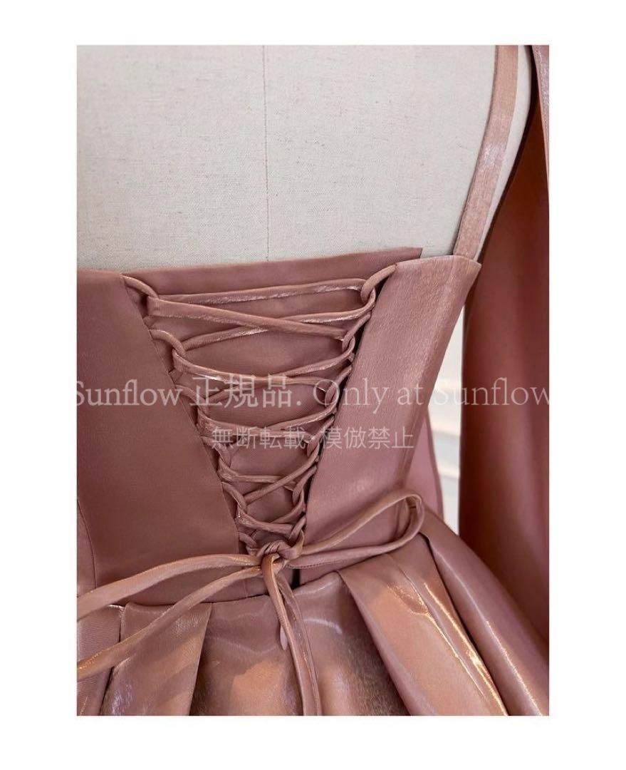 フレンチニッチなデザイン感 リボンサスペンダー