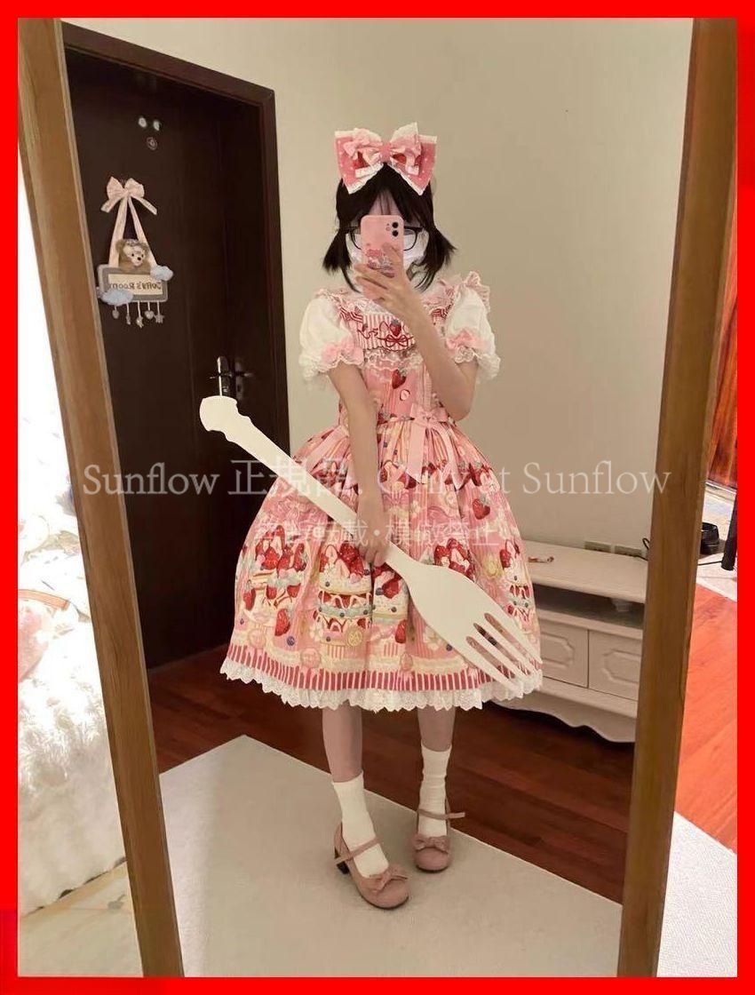  女子会やお出かけに最適ケーキ柄ロリータワンピース ゴスロリ ロリータ コスプレ衣装