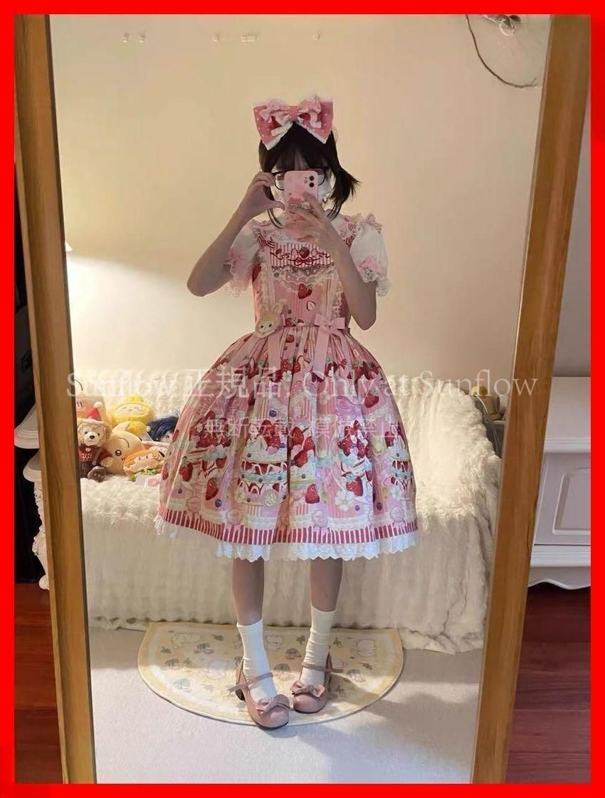女子会やお出かけに最適ケーキ柄ロリータワンピース
