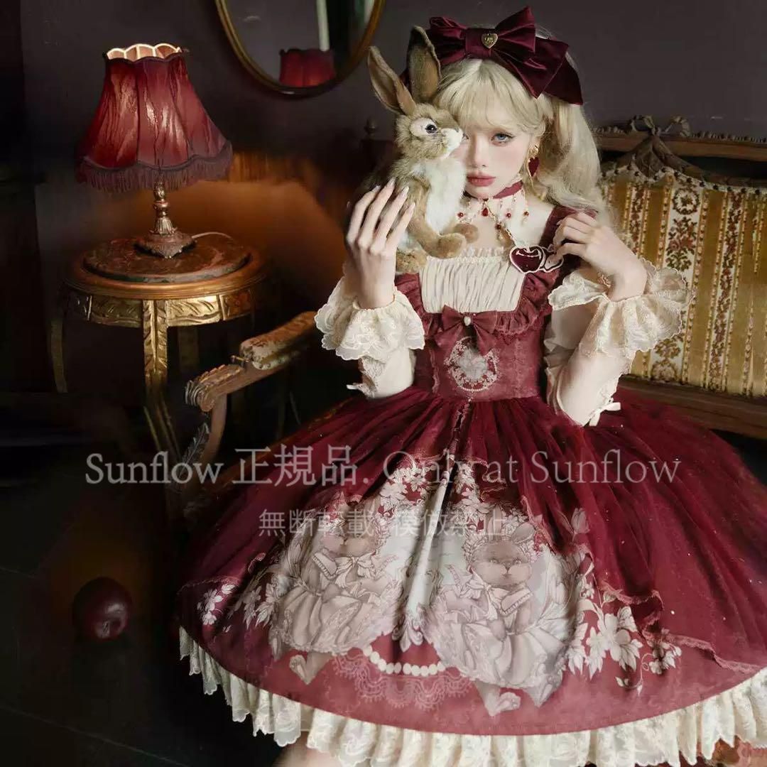 優雅なアンティーク感あるロリータジャンパースカート