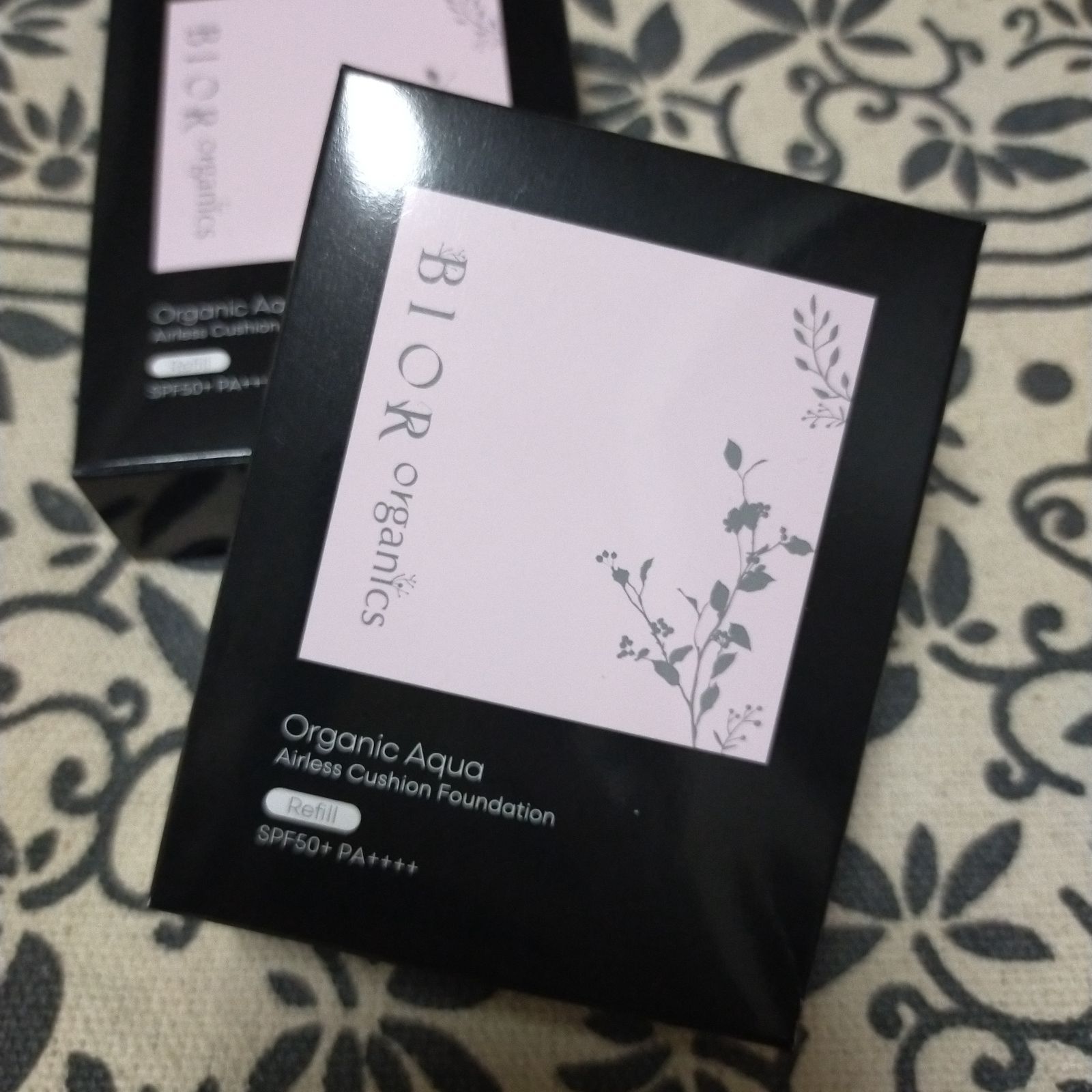 ビオール オーガニックアクア エアレスクッション 美容液