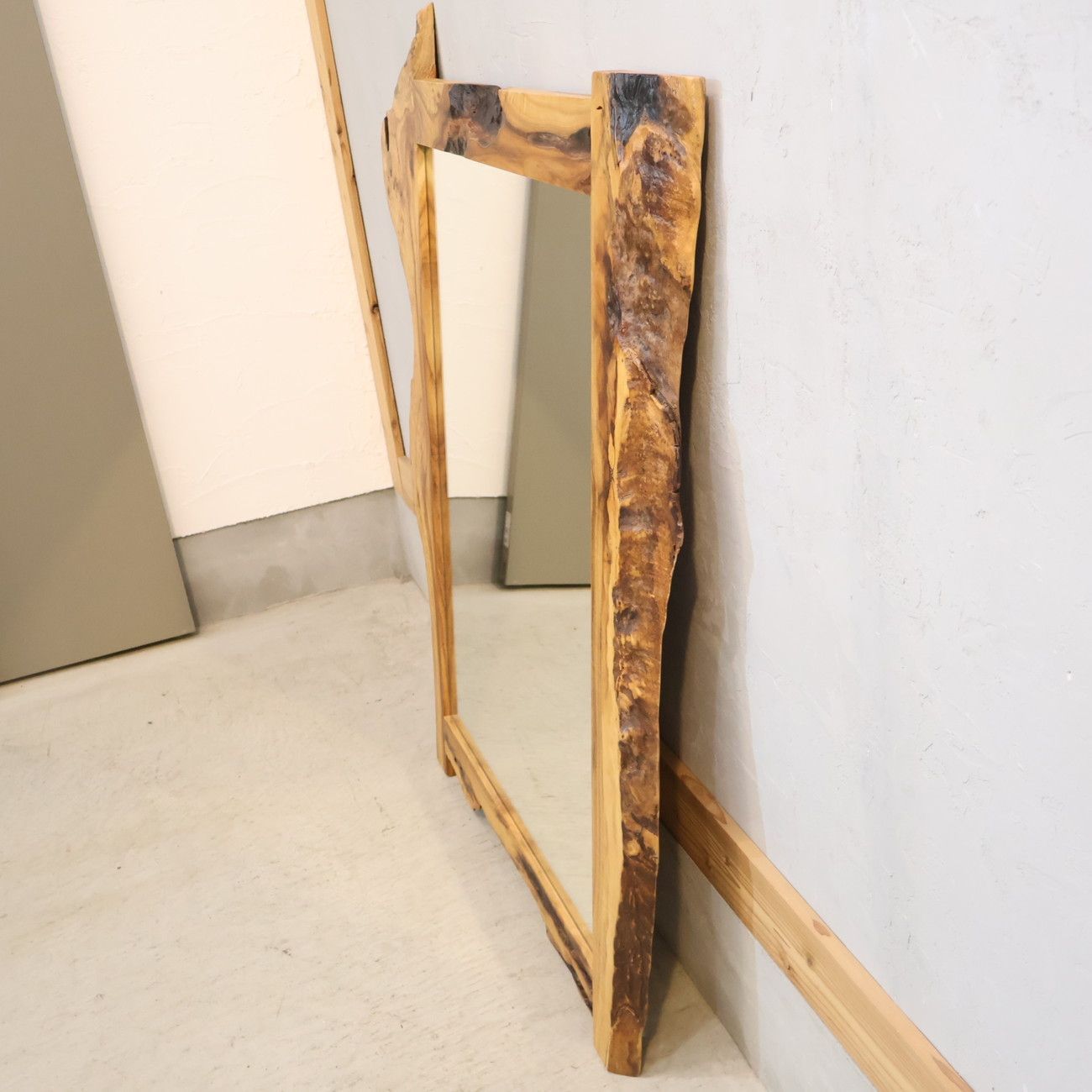 LEGNATEC レグナテック 赤楠 アカグス 壁掛けミラー ウォールミラー 鏡