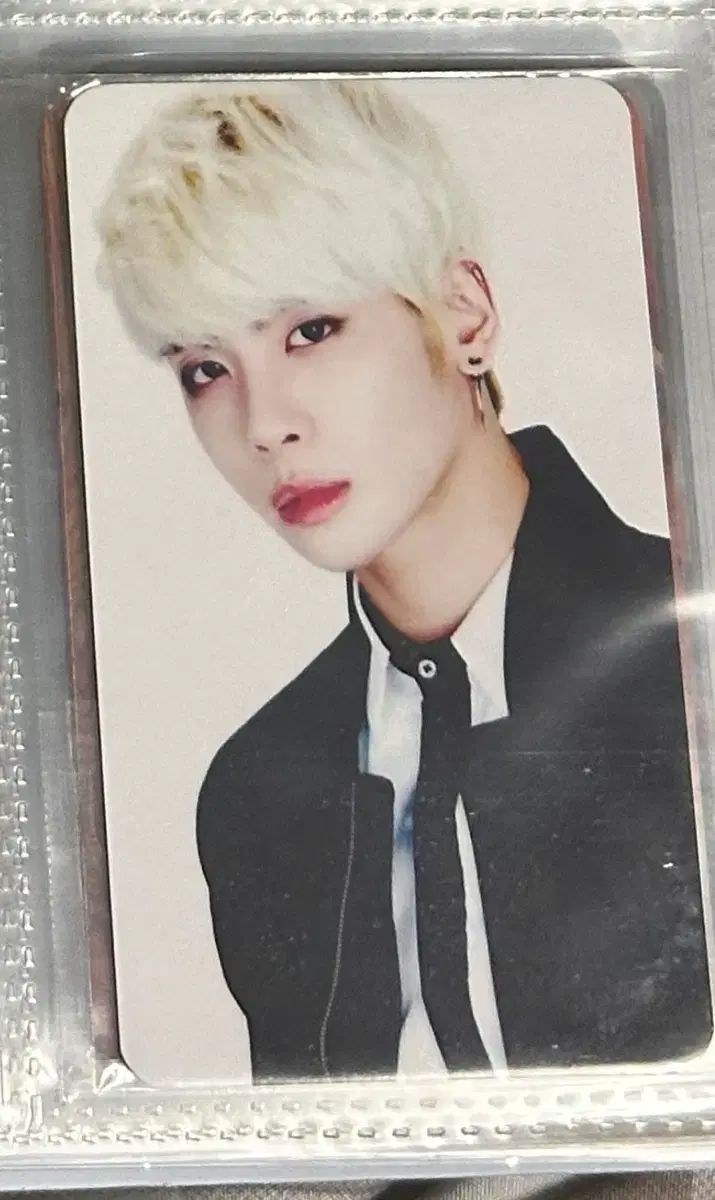 SHINee ジョンヒョン(JONGHYUN) SHINee World トレカ キム