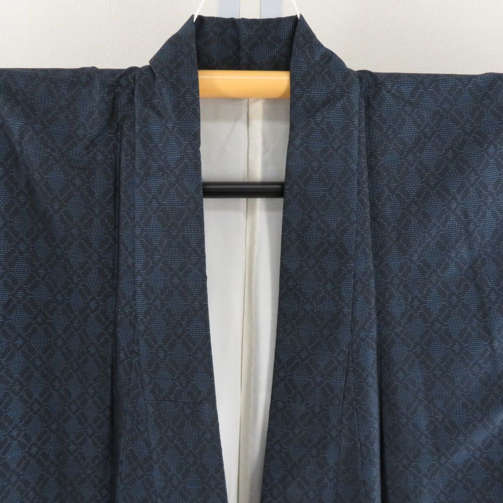 紬 着物 大島紬 アンサンブル 羽織付き 紺色x青色 縦菱型模様 袷 バチ