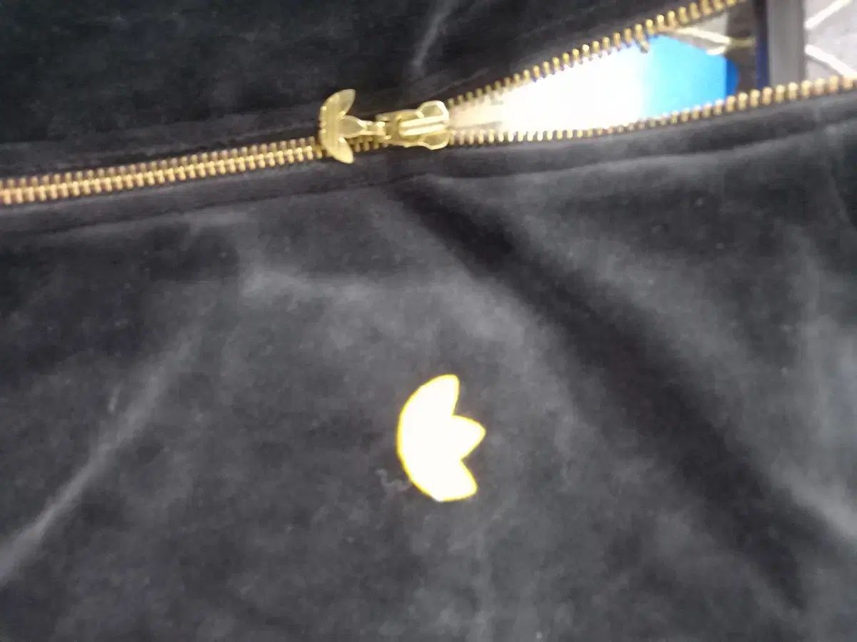 アディダス ツアーベルベット ブラック トラックジャージ ジャージ ジップアップジャージ 85 XS