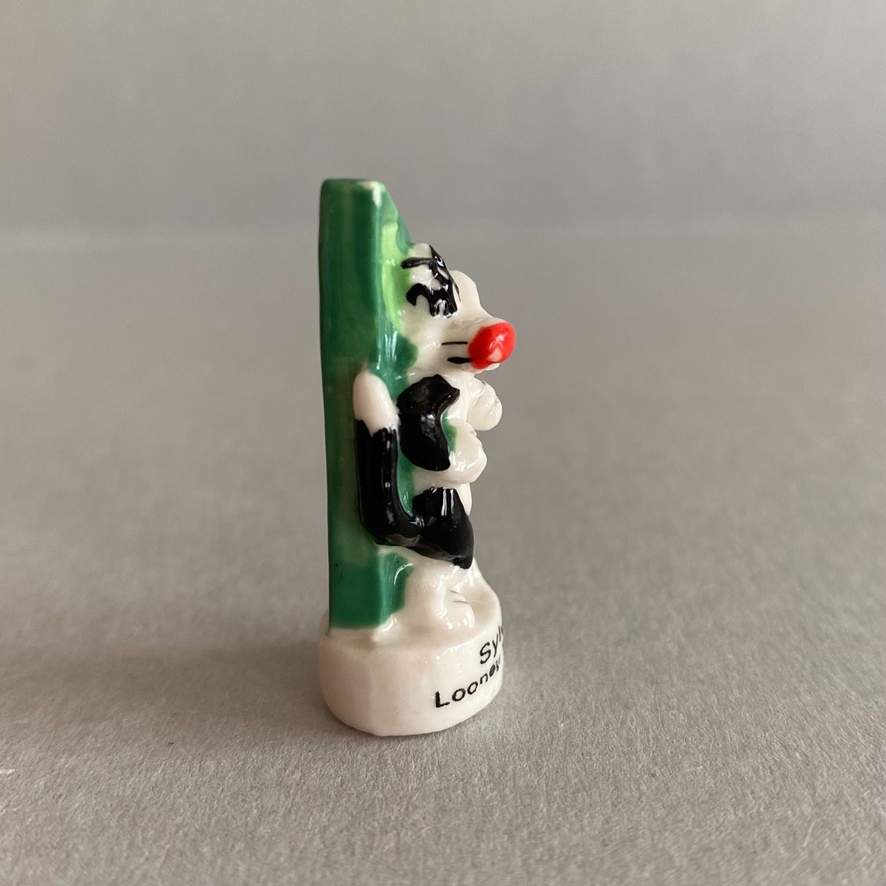 シルベスターのフェーブ／Looney Tunes（ルーニー・テューンズ