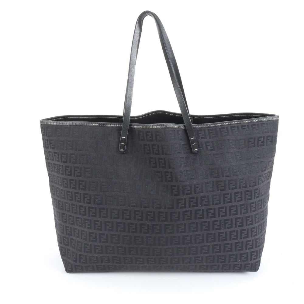 極美品　フェンディ　トートバッグ　ズッキーノ　A4 肩がけ　ブラック　黒 極美品 フェンディ ズッキーノ レザー キャンバス トート バッグ