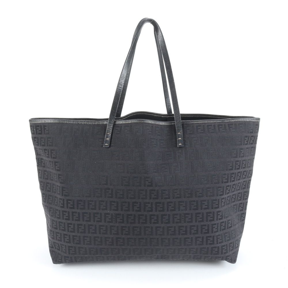 r30【極美品】フェンディ　ズッキーノ　キャンバス　ブラック　ハンドバッグ. r30【極美品】フェンディ ズッキーノ キャンバス ブラック ハンドバッグ.