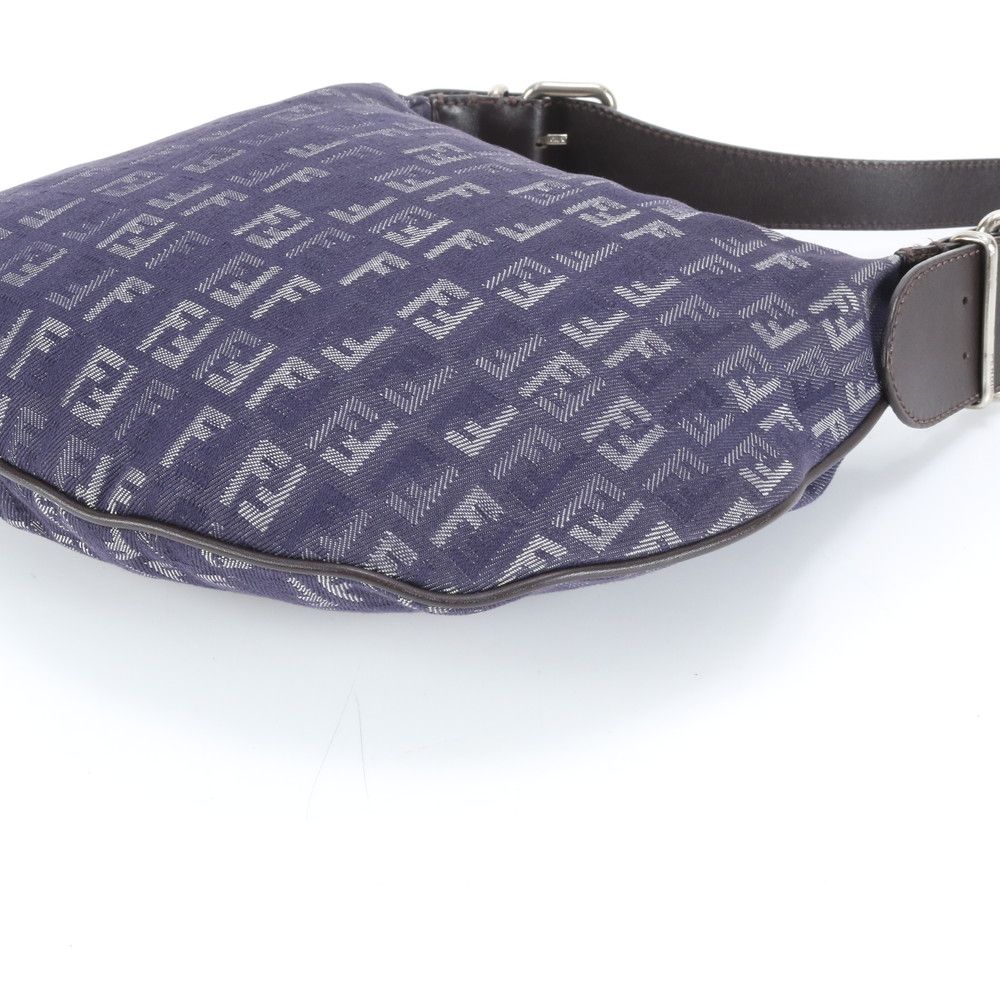 美品 フェンディ ズッキーノ レザー キャンバス ショルダーバッグ