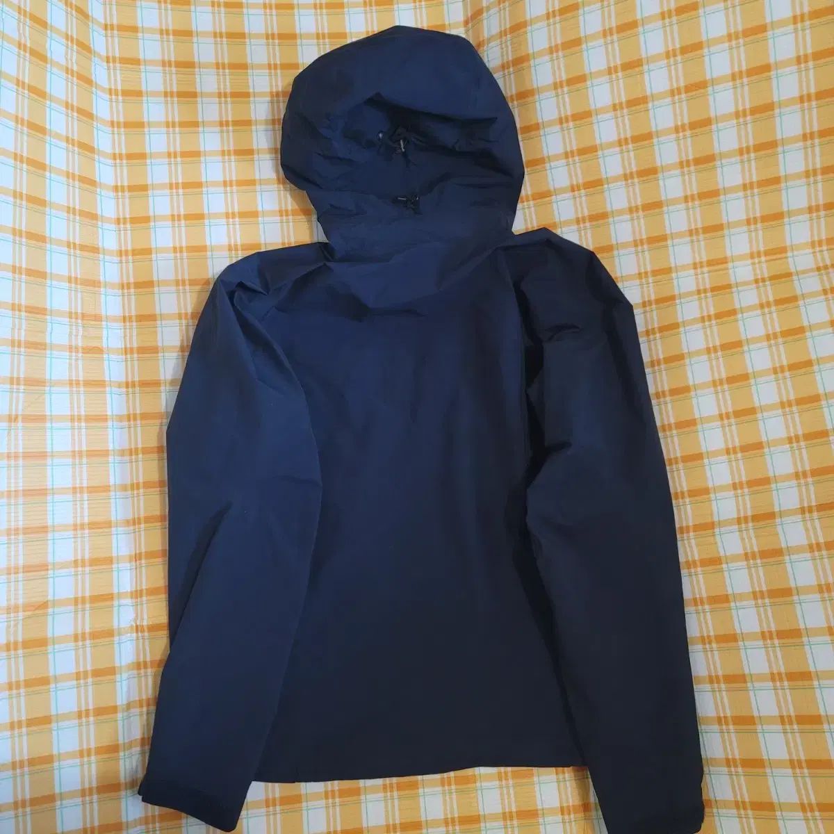ウィンドブレーカー ジャケット