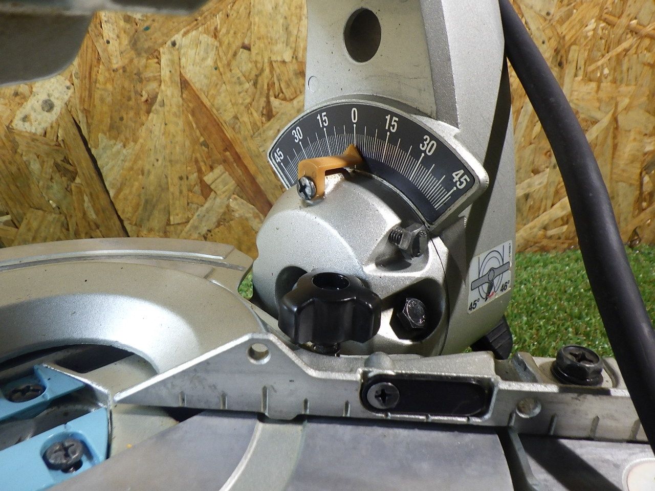 mm幅を一発切断できる 品